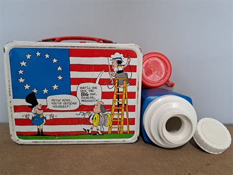 Vintage Yankee Doodles Metal Lunchbox and Thermos 